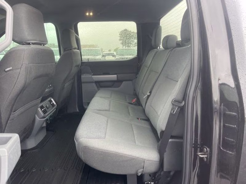 2024 Agate Black Metallic Ford F-150 XLT 4X4 Truck