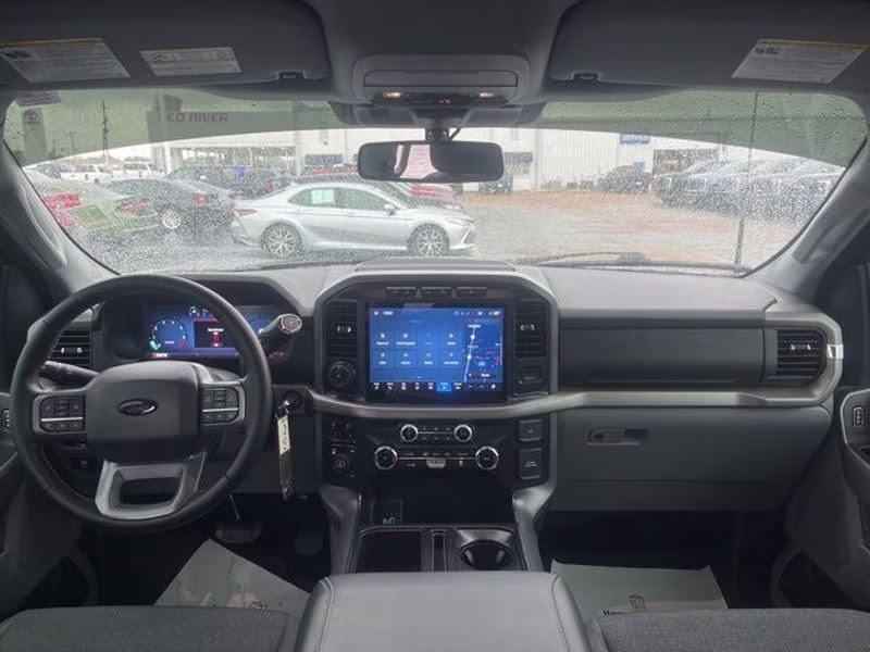 2024 Agate Black Metallic Ford F-150 XLT 4X4 Truck