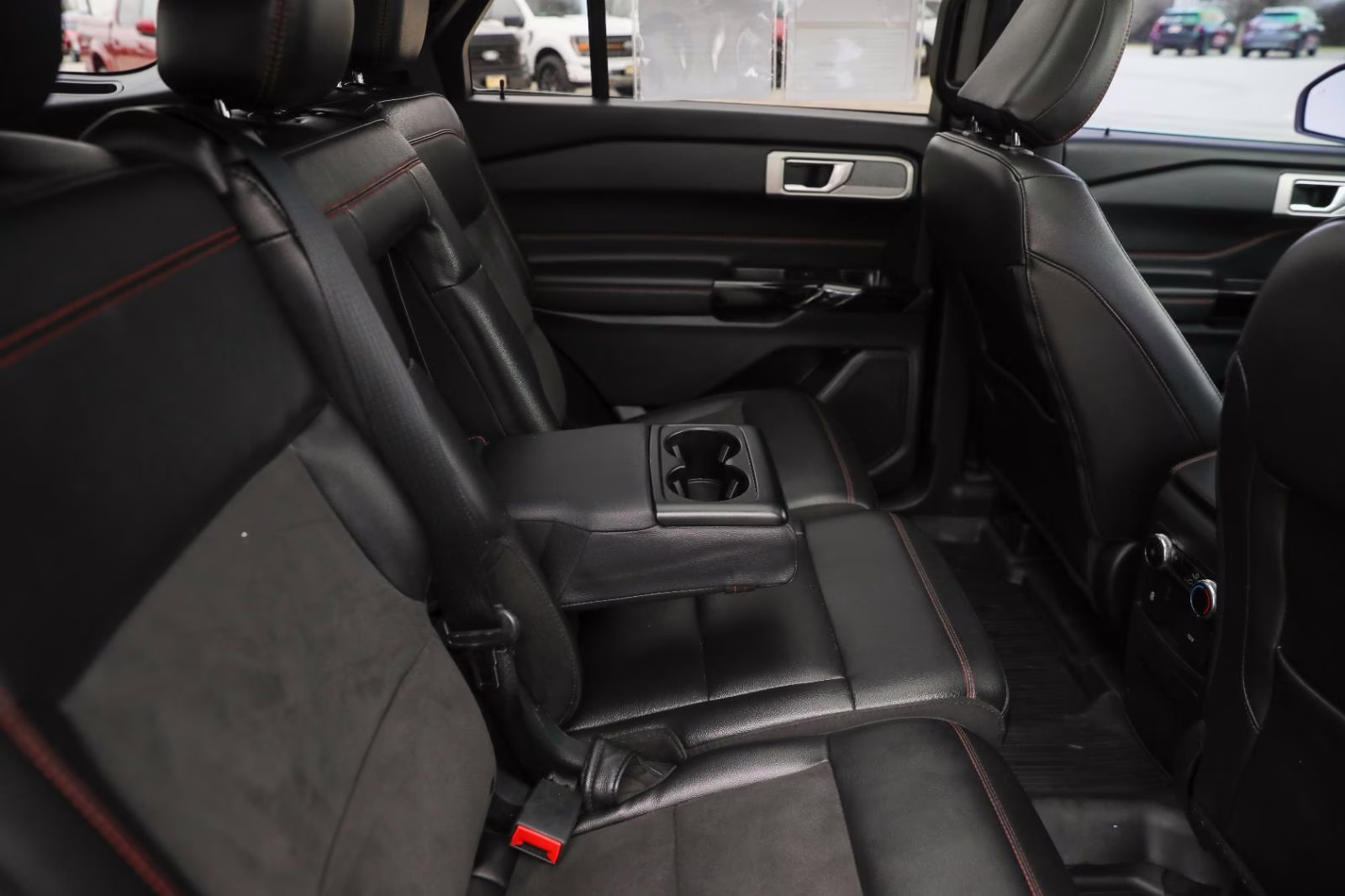 2022 Agate Black Ford Explorer ST-Line 4X4 SUV