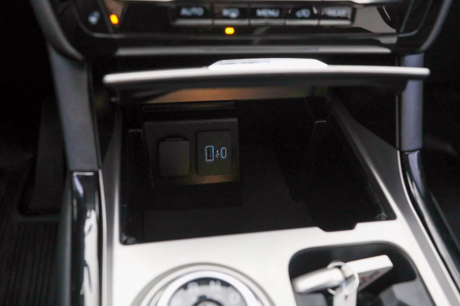 2022 Agate Black Ford Explorer ST-Line 4X4 SUV