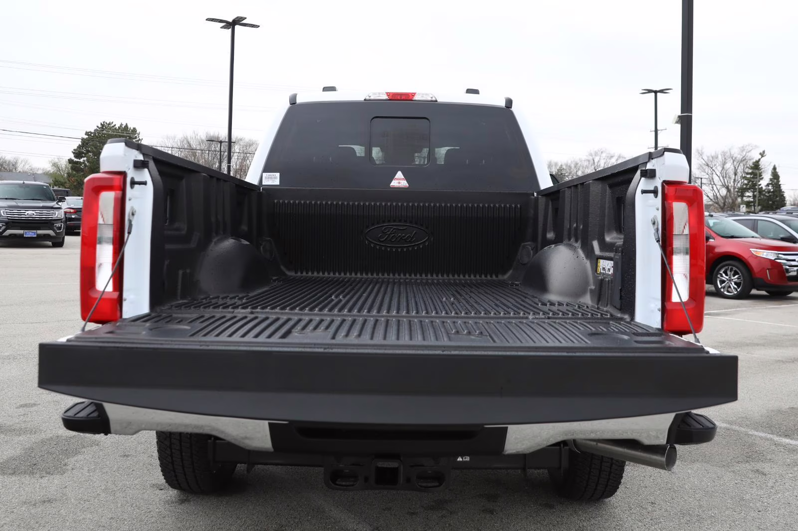 2026 Oxford White Ford Super Duty F-250 SRW XL 4X4 Truck