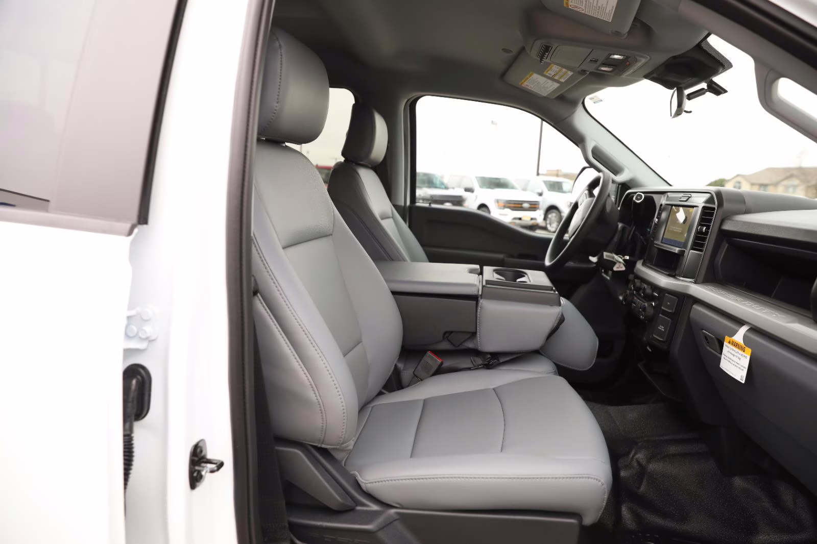 2026 Oxford White Ford Super Duty F-250 SRW XL 4X4 Truck