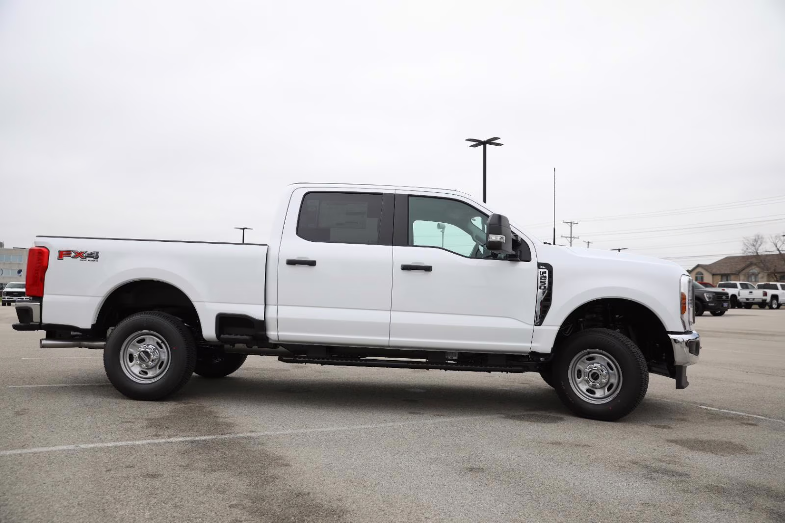 2026 Oxford White Ford Super Duty F-250 SRW XL 4X4 Truck