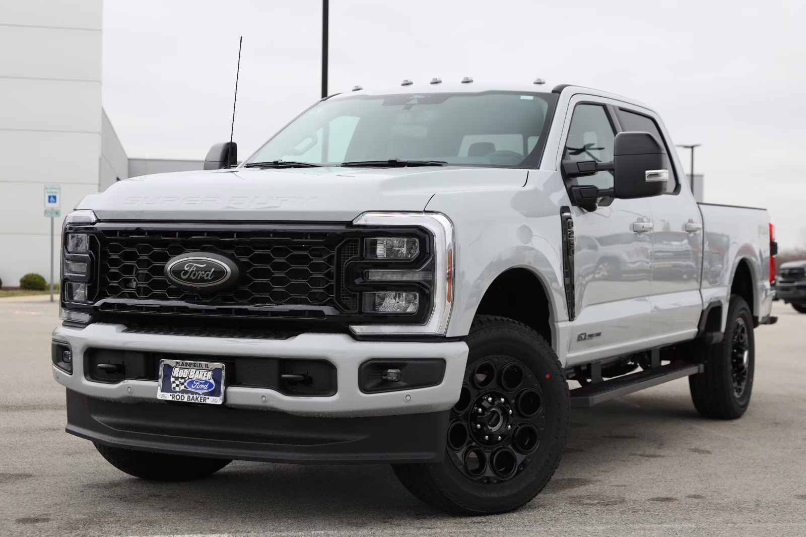 2026 Avalanche Ford Super Duty F-250 SRW LARIAT 4X4 Truck