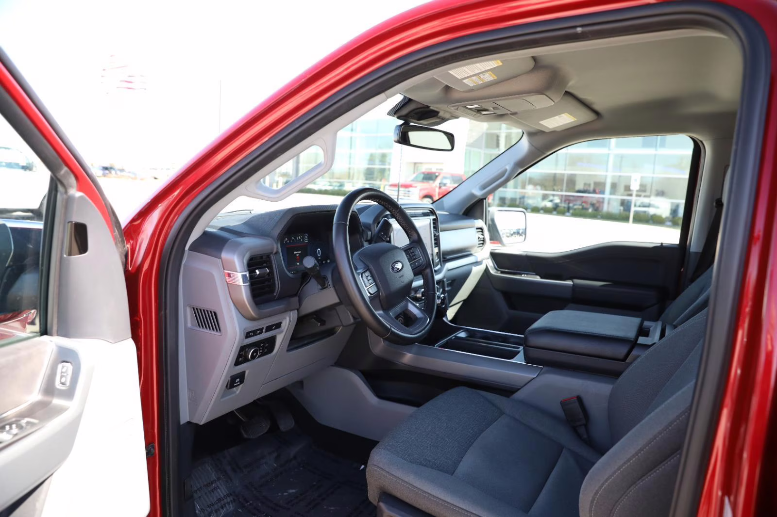 2024 Rapid Red Metallic Tinted Clearcoat Ford F-150 XLT 4X4 Truck