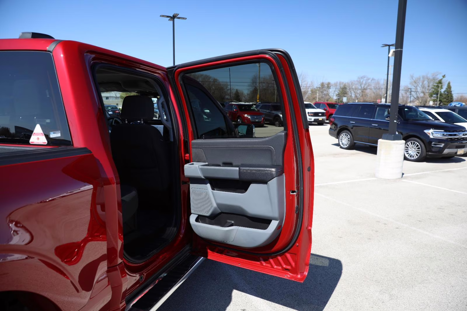 2024 Rapid Red Metallic Tinted Clearcoat Ford F-150 XLT 4X4 Truck