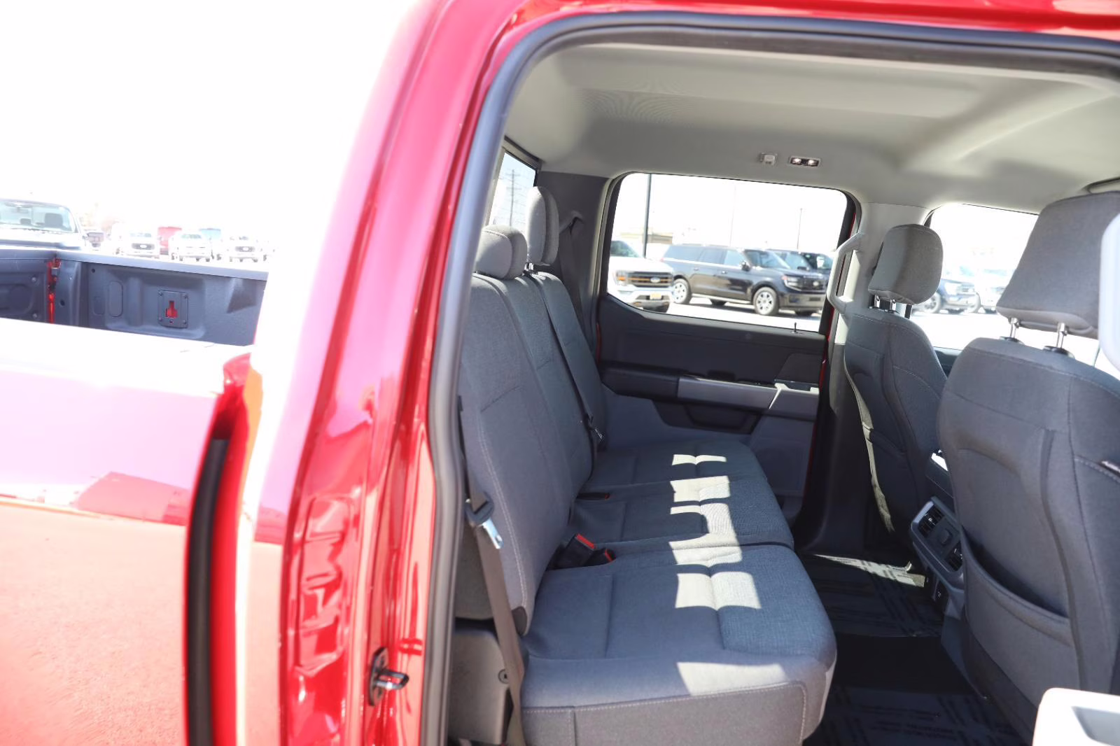 2024 Rapid Red Metallic Tinted Clearcoat Ford F-150 XLT 4X4 Truck