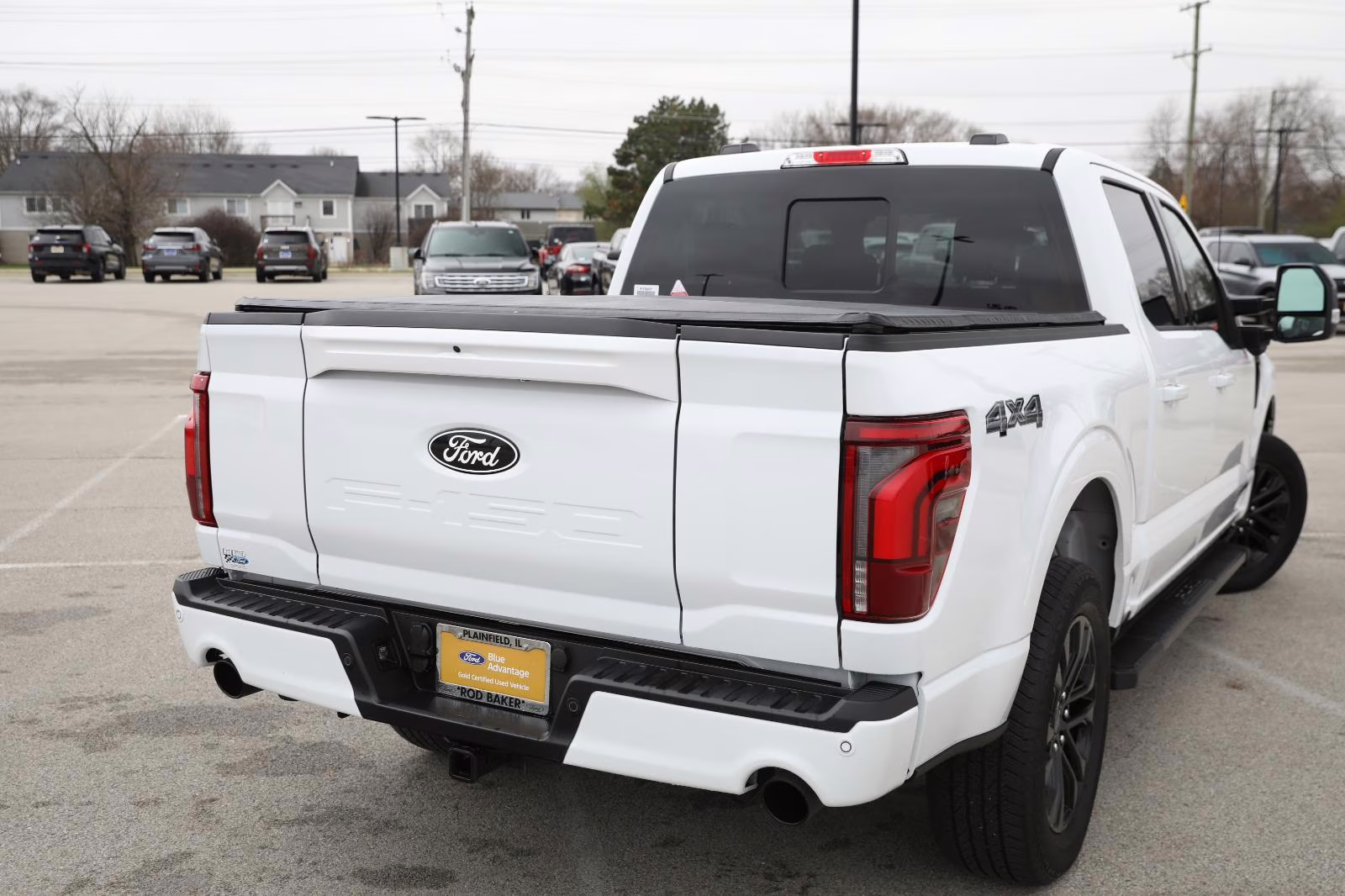 2025 Oxford White Ford F-150 LARIAT 4X4 Truck