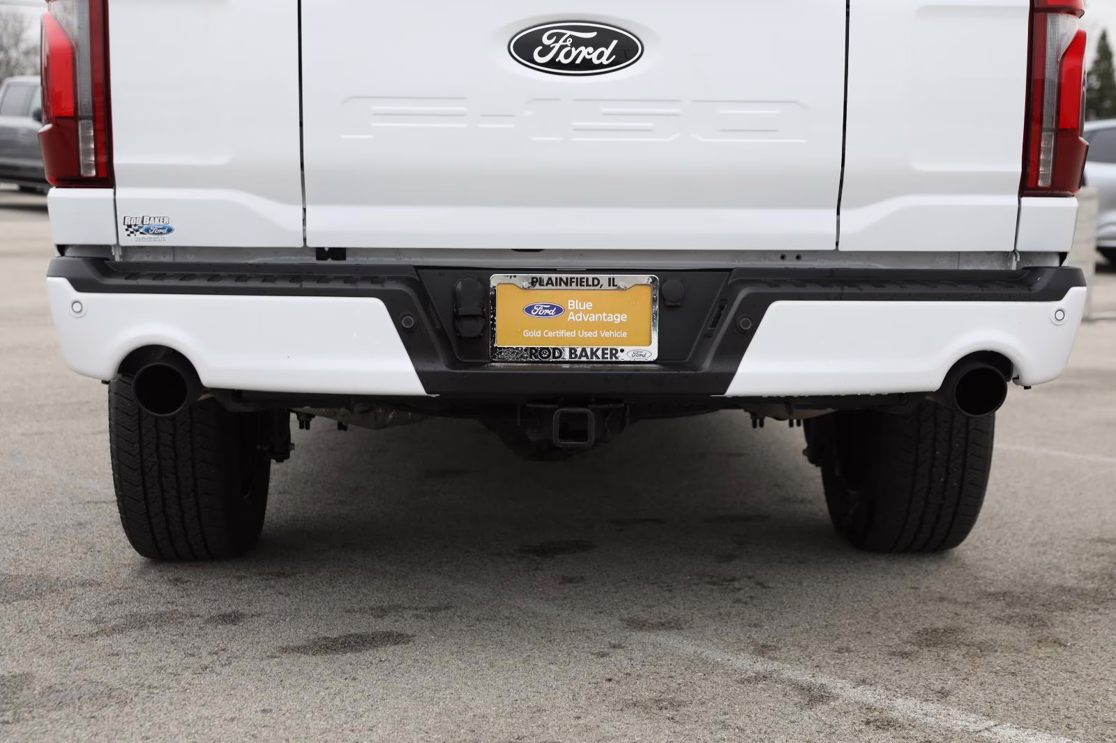2025 Oxford White Ford F-150 LARIAT 4X4 Truck