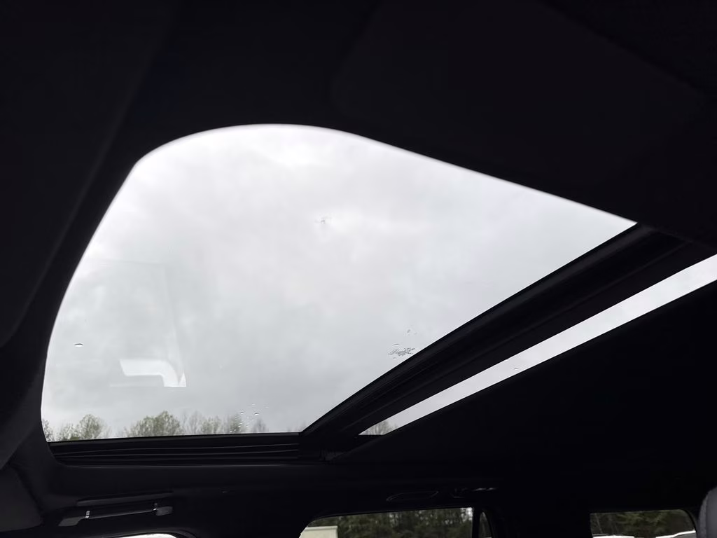 2025 Infinite Black Metallic Clearcoat Lincoln Navigator Reserve 4X4 SUV