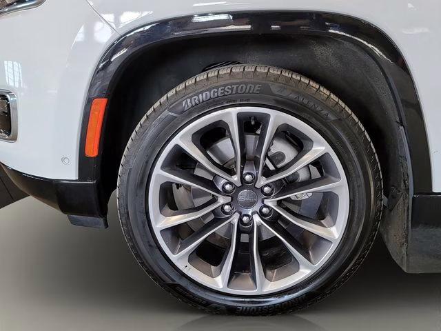 2024 Bright White Clearcoat Jeep Wagoneer Series II 4X4 SUV