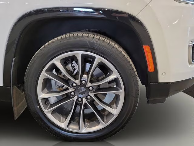 2024 Bright White Clearcoat Jeep Wagoneer Series II 4X4 SUV