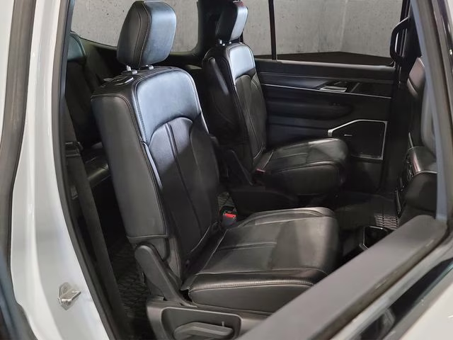 2024 Bright White Clearcoat Jeep Wagoneer Series II 4X4 SUV