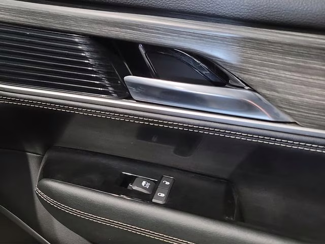 2024 Bright White Clearcoat Jeep Wagoneer Series II 4X4 SUV