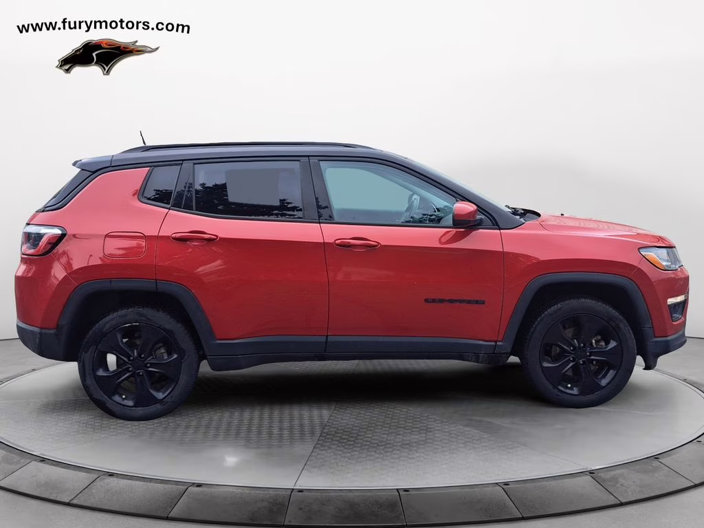 Used 2019 Jeep Compass Altitude with VIN 3C4NJDBB1KT724326 for sale in Forest Lake, Minnesota