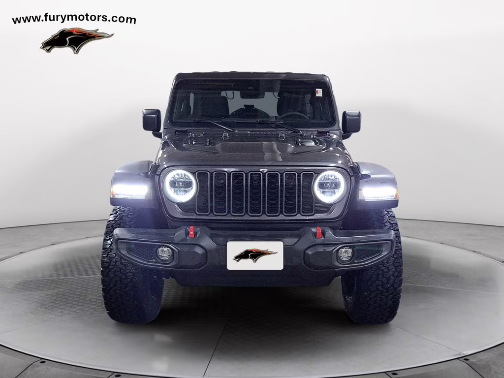 2024 Granite Crystal Metallic Clearcoat Jeep Wrangler Rubicon w/Tech & 35in Tire Pkg 4X4 SUV