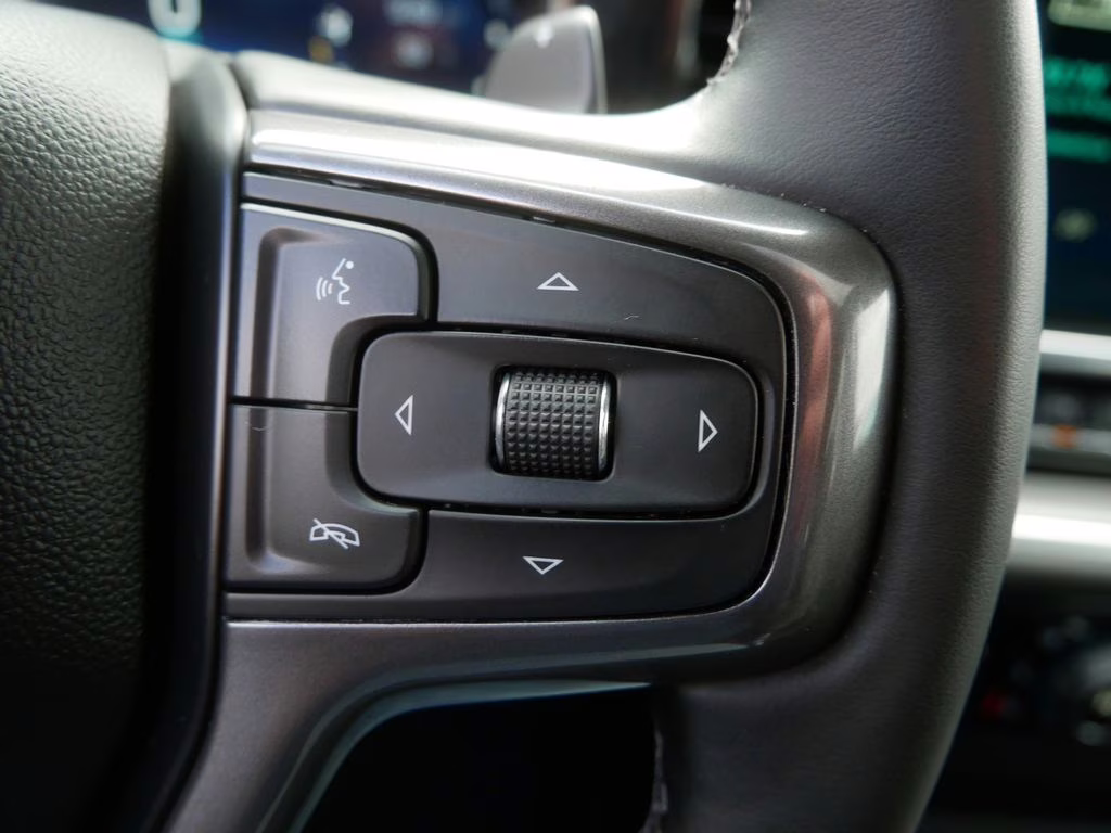 2025 Sterling Gray Metallic Chevrolet Silverado 1500 High Country 4X4 Truck