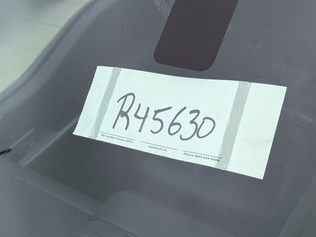 2026 Gray Metallic Ford Super Duty F-250 SRW LARIAT 4X4 Truck