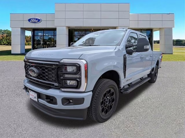 2026 Gray Metallic Ford Super Duty F-250 SRW LARIAT 4X4 Truck
