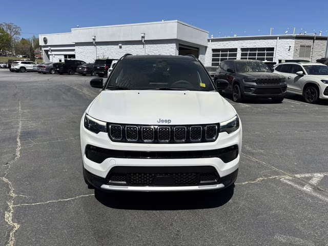 2023 White Jeep Compass 4X4 SUV