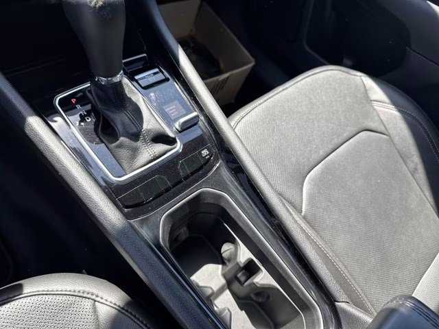 2023 White Jeep Compass 4X4 SUV