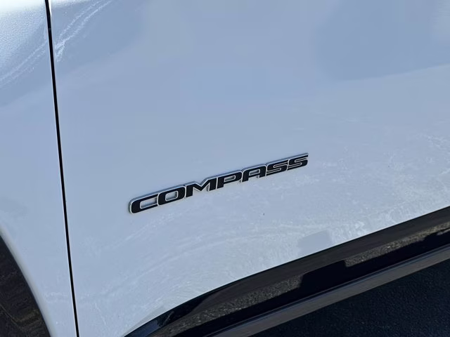 2023 White Jeep Compass 4X4 SUV