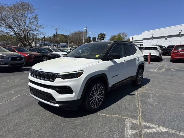 2023 White Jeep Compass 4X4 SUV