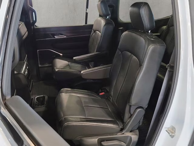 2024 Bright White Clearcoat Jeep Wagoneer Series II 4X4 SUV