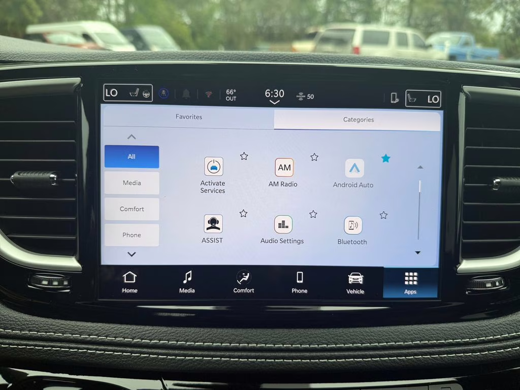 2026 Silver Mist Clearcoat Chrysler Pacifica Select FWD Van