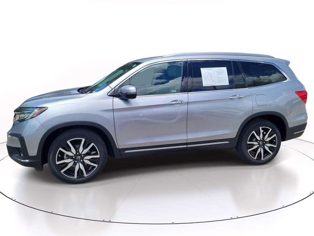2021 Lunar Silver Metallic Honda Pilot Elite AWD SUV