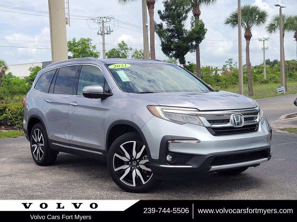 2021 Lunar Silver Metallic Honda Pilot Elite AWD SUV