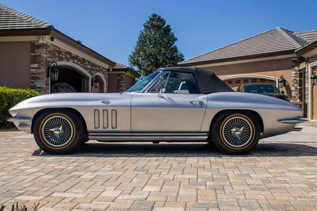 1965 Silver Chevrolet Corvette L76 RWD Convertible