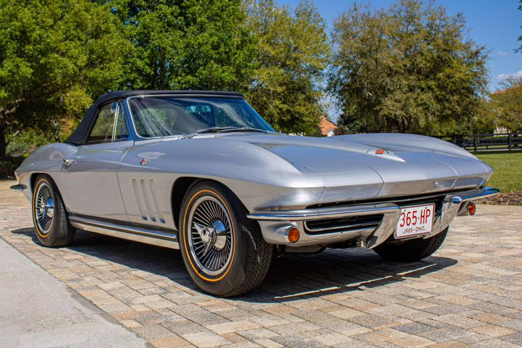 1965 Silver Chevrolet Corvette L76 RWD Convertible