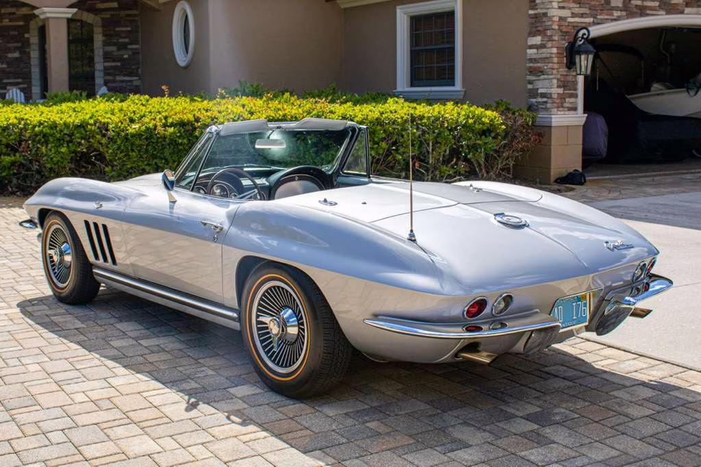 1965 Silver Chevrolet Corvette L76 RWD Convertible