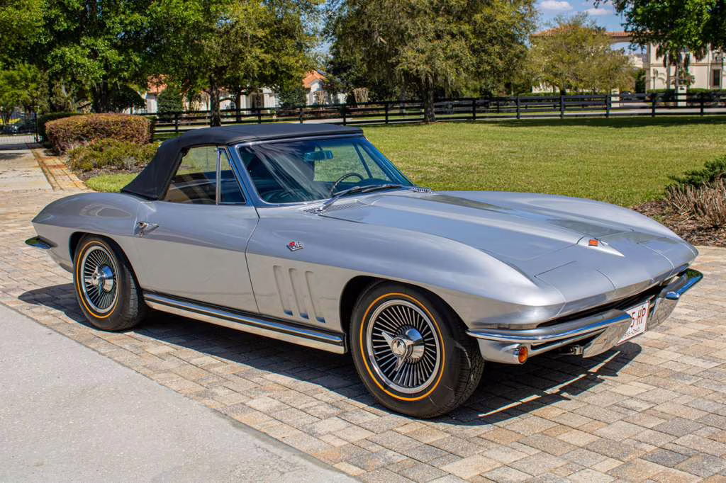 1965 Silver Chevrolet Corvette L76 RWD Convertible