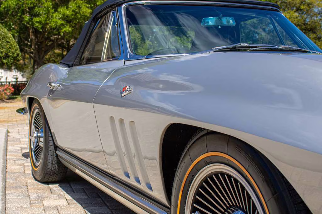 1965 Silver Chevrolet Corvette L76 RWD Convertible