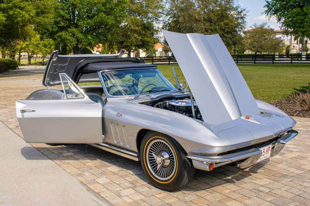 1965 Silver Chevrolet Corvette L76 RWD Convertible