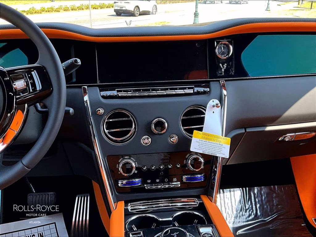 2026 Jubilee Silver Rolls-Royce Cullinan AWD SUV