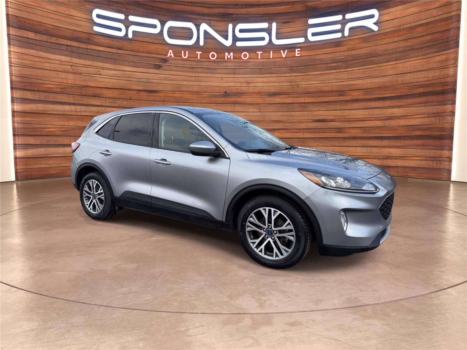 2022 Iconic Silver Metallic Ford Escape SEL FWD SUV