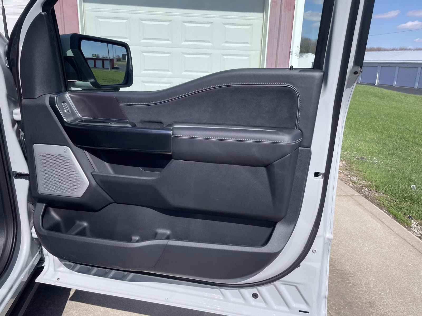 2026 Avalanche Gray Ford F-150 Platinum 4X4 Truck