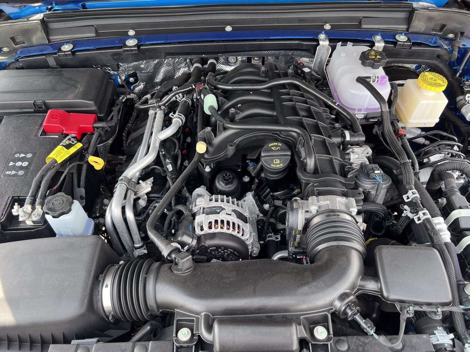 2026 Hydro Blue Pearlcoat Jeep Gladiator Sport S 4X4 Truck