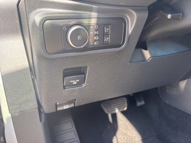 2026 Avalanche Gray Ford Bronco Outer Banks 4X4 SUV