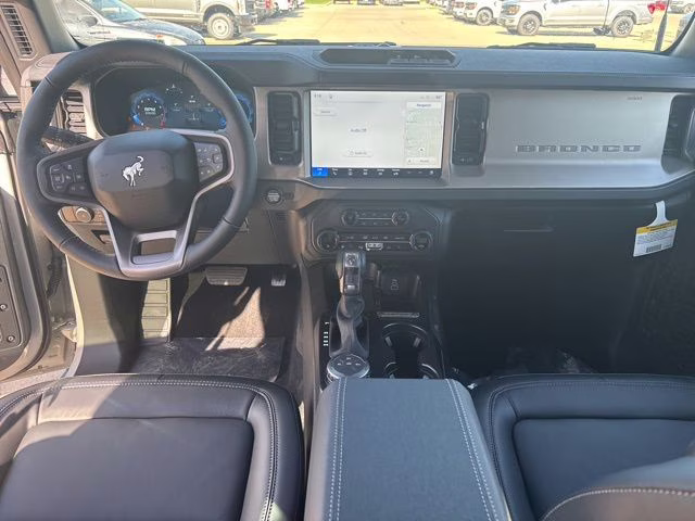 2026 Avalanche Gray Ford Bronco Outer Banks 4X4 SUV