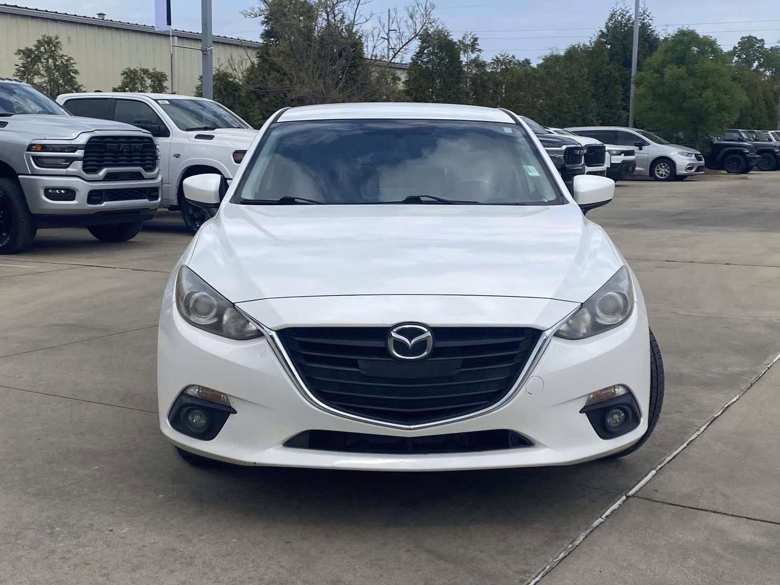 2015 Snowflake White Pearl Mica Mazda Mazda3 i Touring FWD Sedan