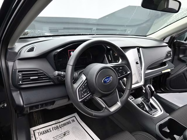2025 Crystal Black Silica Subaru Outback Premium AWD SUV