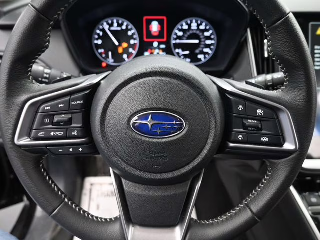 2025 Crystal Black Silica Subaru Outback Premium AWD SUV