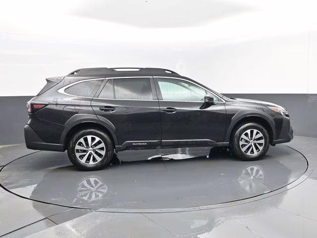 2025 Crystal Black Silica Subaru Outback Premium AWD SUV