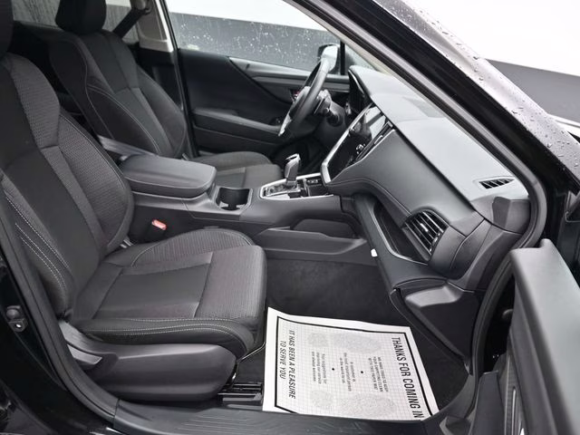 2025 Crystal Black Silica Subaru Outback Premium AWD SUV