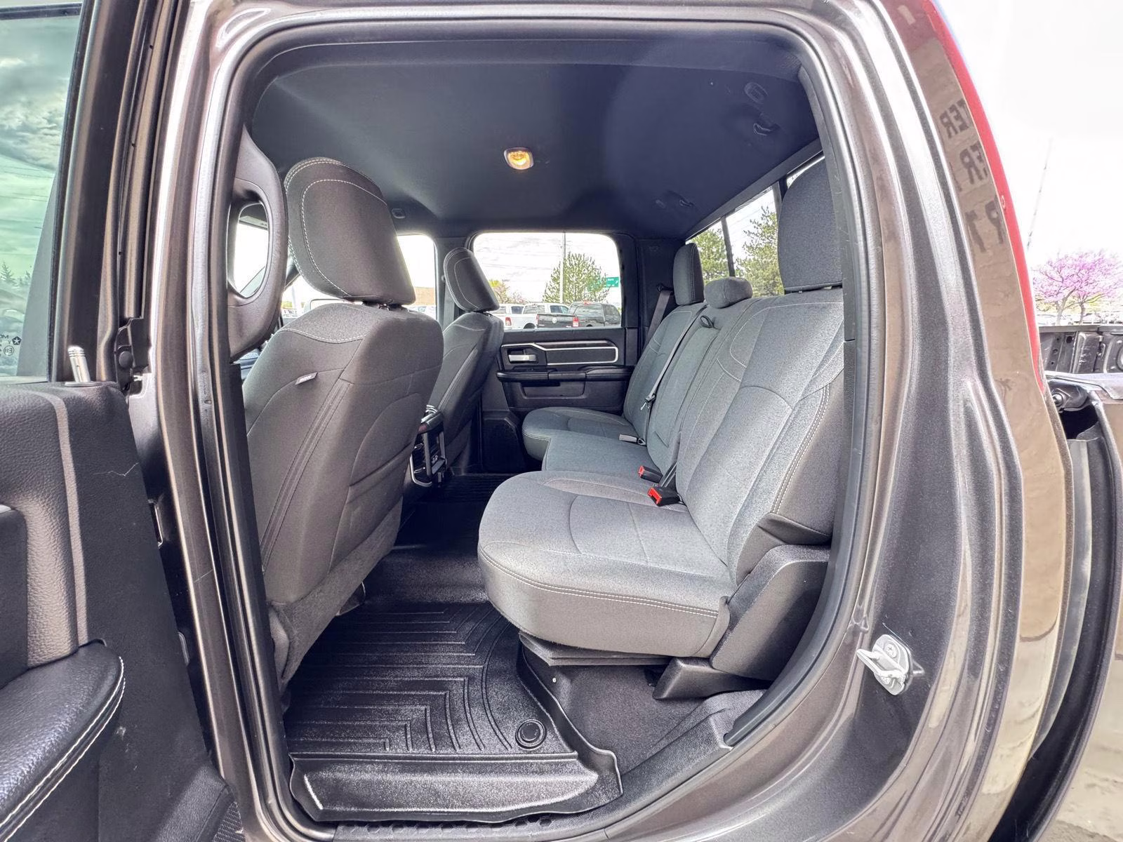 2022 Granite Crystal Metallic Clearcoat Ram 2500 Big Horn 4X4 Truck