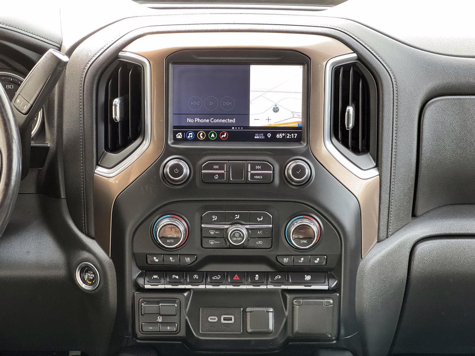 2019 Black Chevrolet Silverado 1500 High Country 4X4 Truck